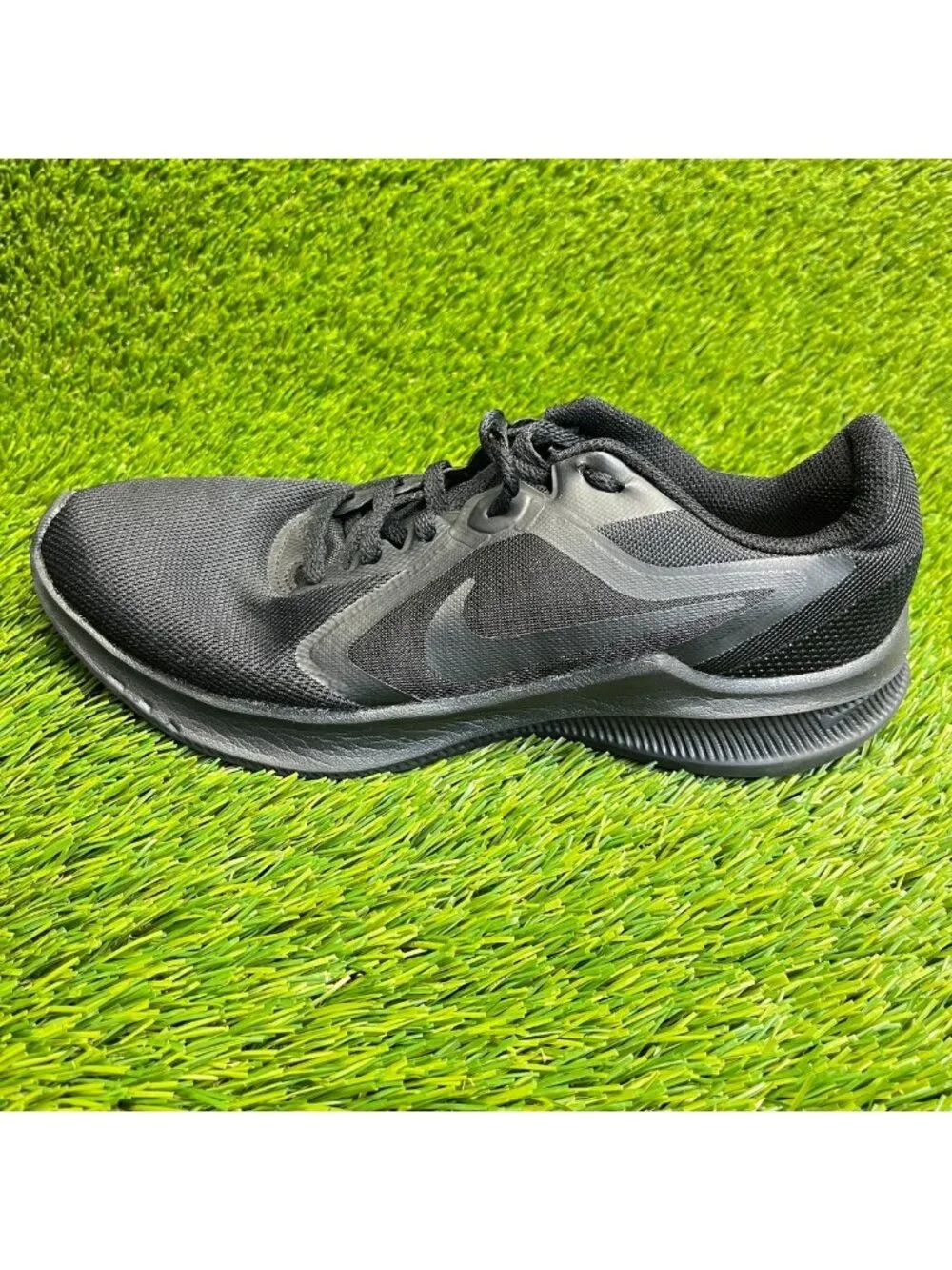Nike Downshifter 10 Womens Size 8.5 Triple Black Athletic Running Shoes Sneakers